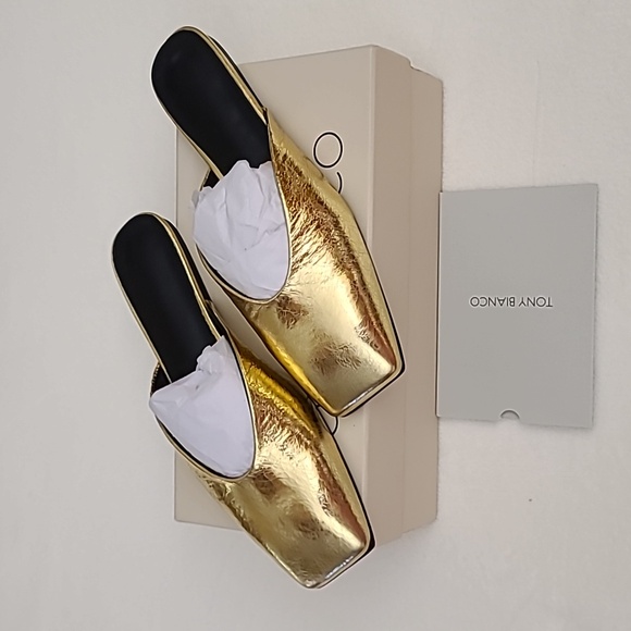 NIB Tony Bianco Harry Flat Gold Flat Mules Size 8 - Picture 7 of 7
